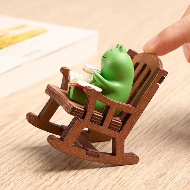 Miniatura de Sapo Fofo em Resi - Office Furniture Heaven avaliação e preço