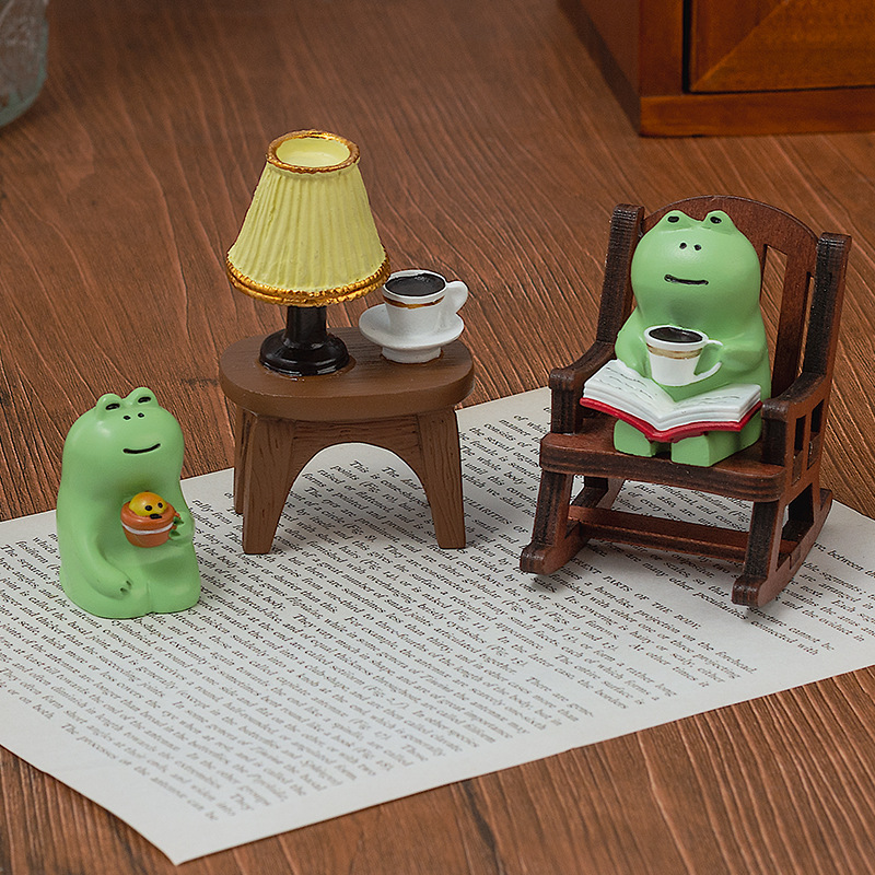 Miniatura de Sapo Fofo em Resi - Office Furniture Heaven avaliação e preço